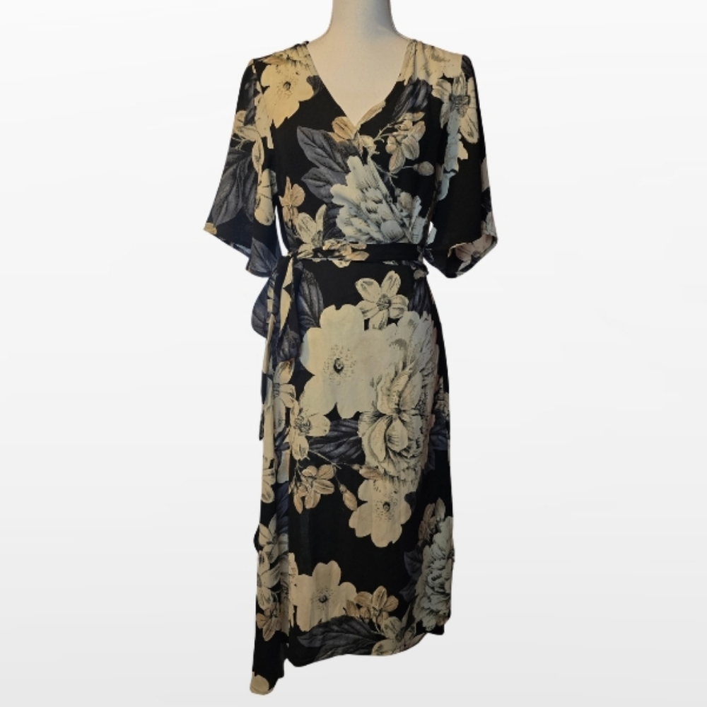 Japna Floral Black and Cream Wrap Dress Medium